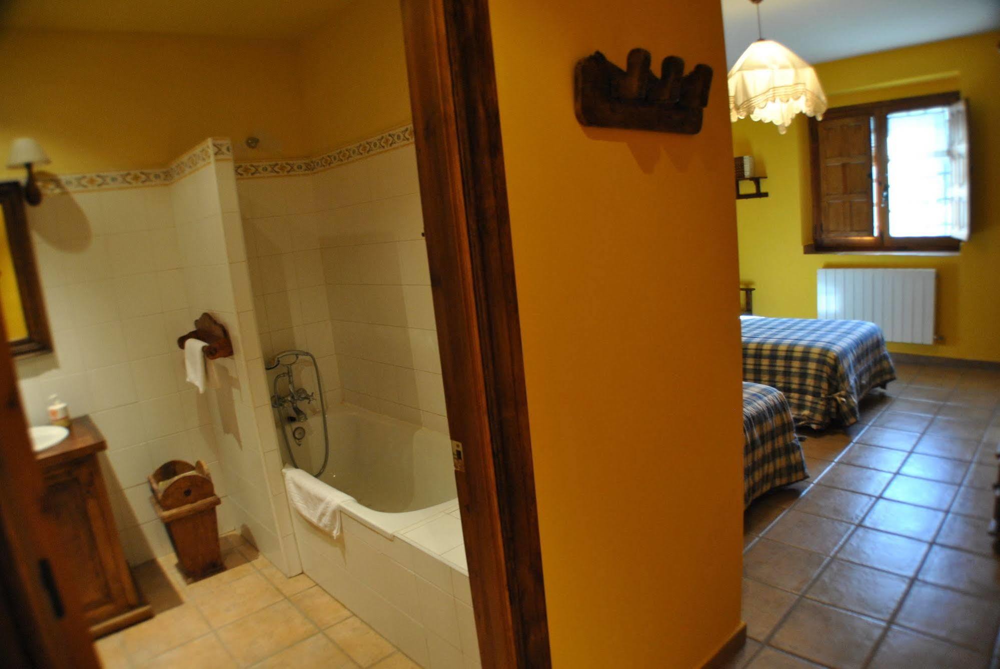 La Trocha De Hoyorredondo Hotel Bagian luar foto